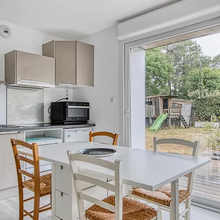 Judicaelle Apartment *